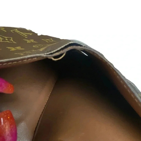 #194 Louis Vuitton Porte Tresor Monogram Trifold Wallet - Picture 13 of 16